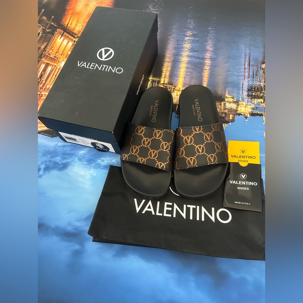 Valentino Kali Logo Leather Slides 7